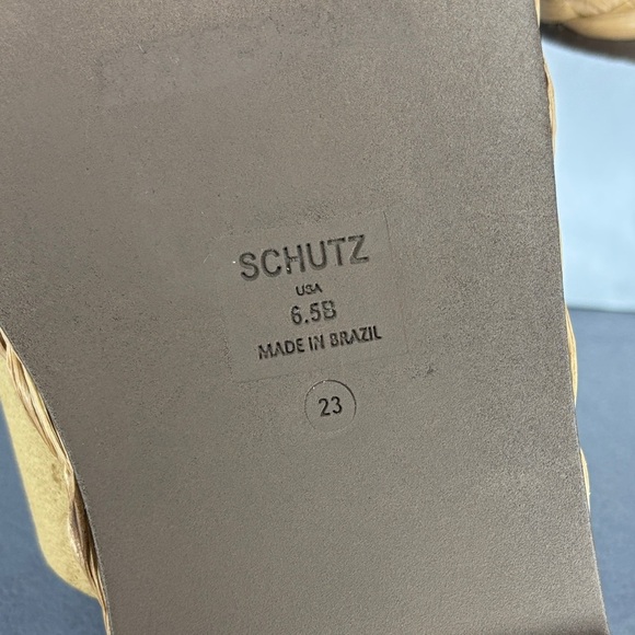 🔥🔥🔥SCHUTZ Tan Slide Sandals with Gold Accent Size: 6.5B🔥🔥🔥 - Picture 9 of 10